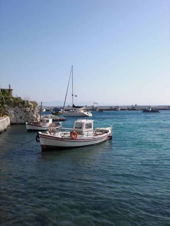 Posidonio Hotel Klima (Samos) Exterior foto